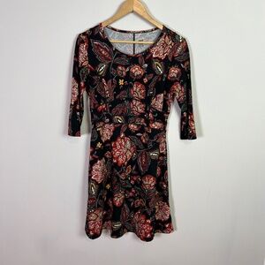 Title Nine Women’s Brown Floral Print Dress